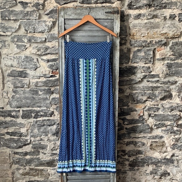 Max Studio Dresses & Skirts - Blue Patterned Maxi Skirt with Green Stripe